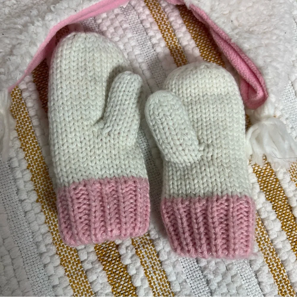 Lil' Llama Girls Hat And Mitten Set Size M (2T-3T)‎